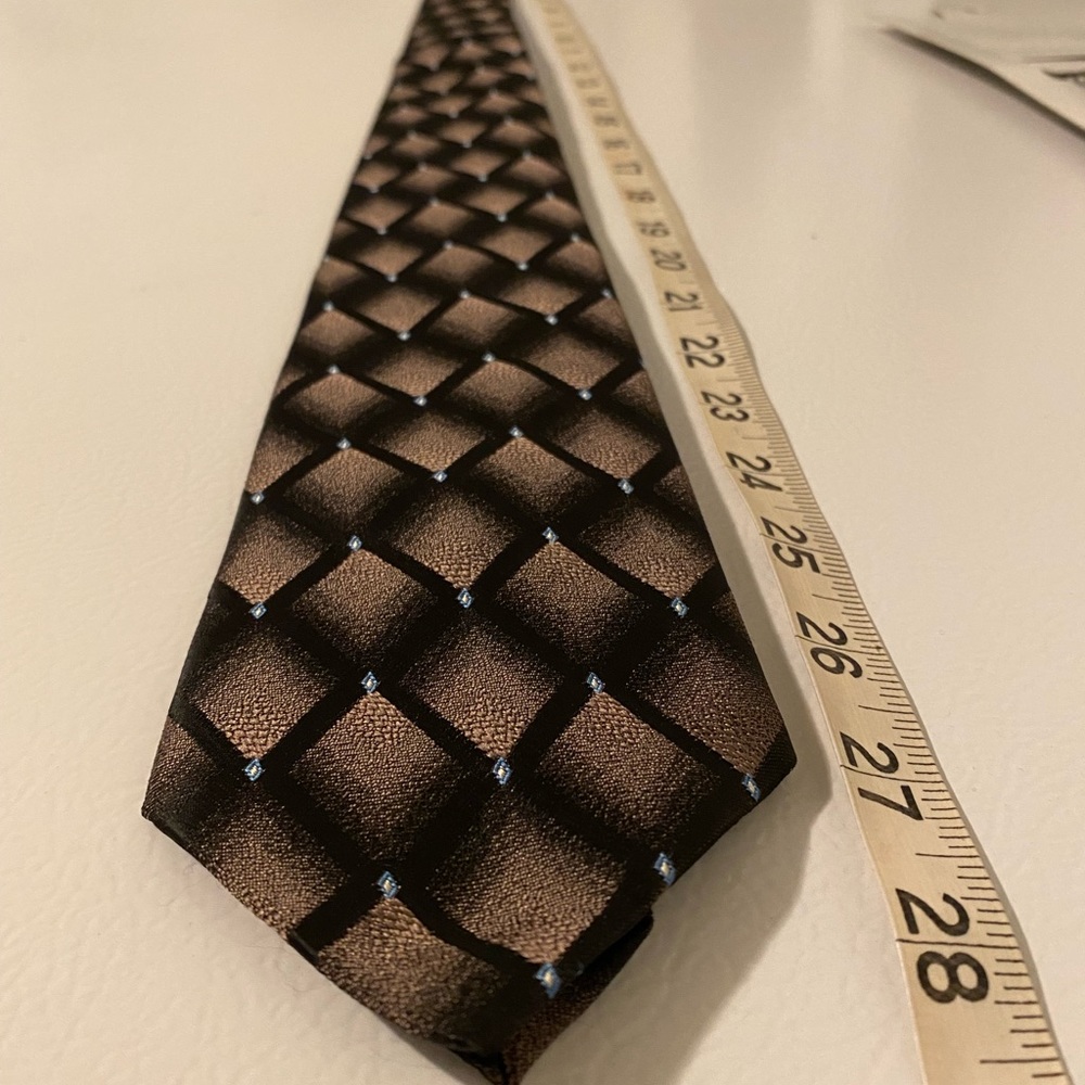 Austin Manor necktie